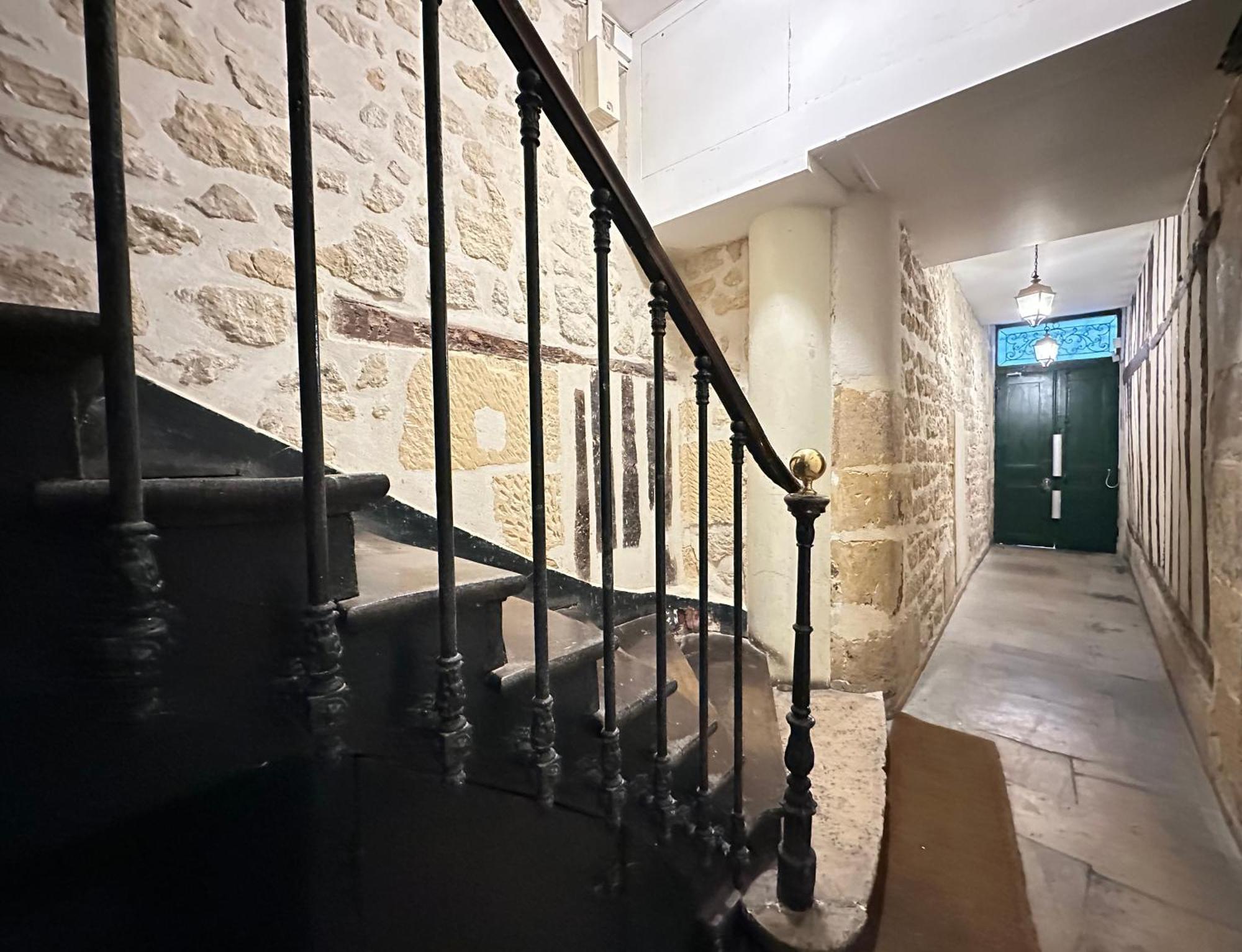Spacious Studio In Saint-germain-des-pres Appartement *