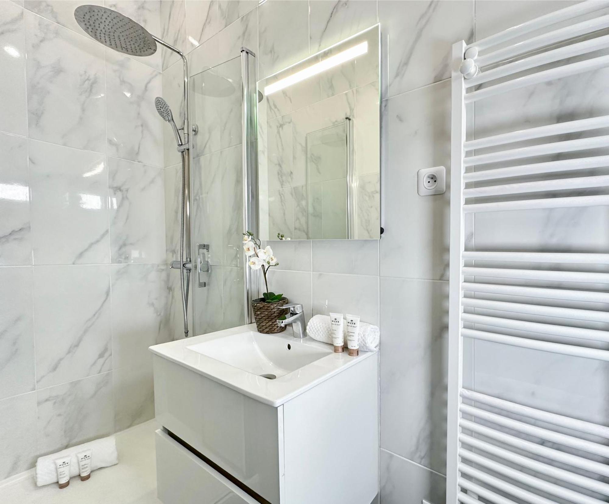 Spacious Studio In Saint-germain-des-pres Appartement Paris